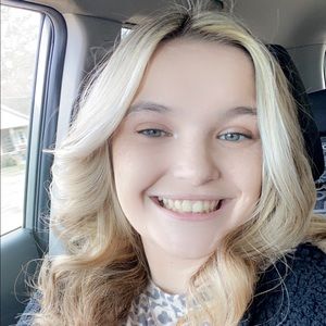 Meet your Posher, Faith